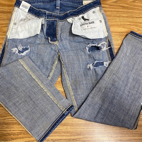 AG Adriano Goldschmied Stilt Crop Cigarette Crop Distressed Jeans Sz 26 - Picture 7 of 13